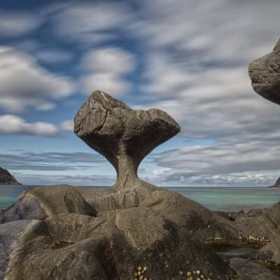 Kannesteinen Rock, Norway