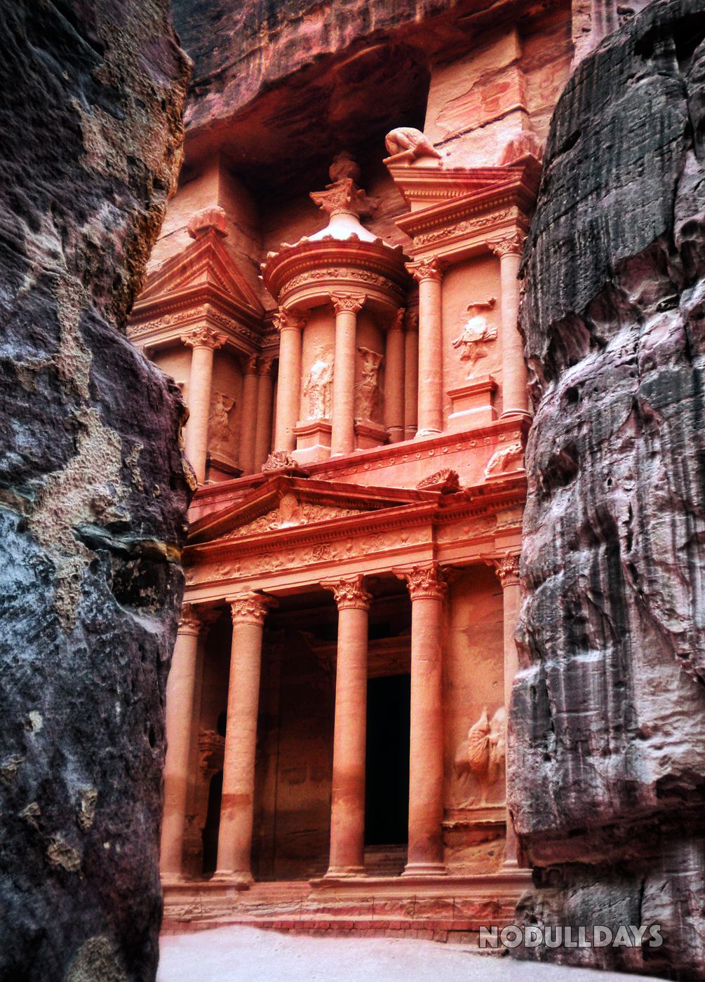 Khazne al-Firaun, Petra, Jordan
