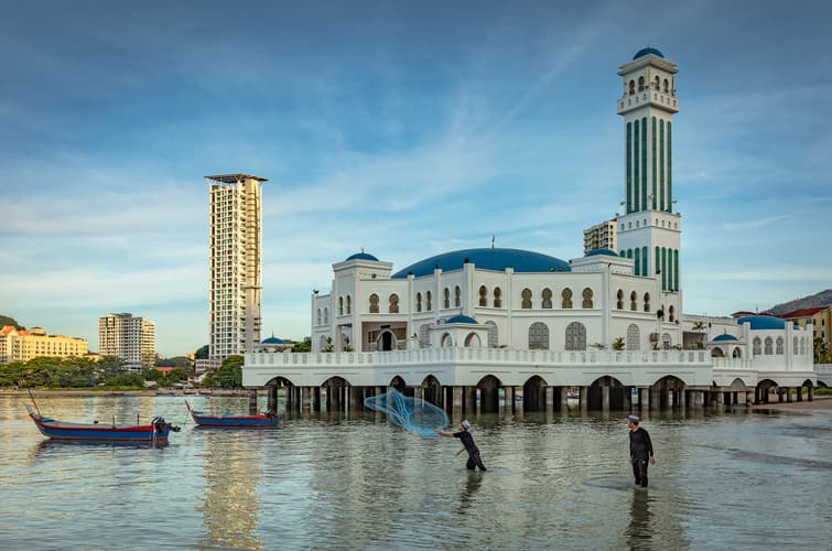 Masjid Terapung Tanjung Bungah mosque