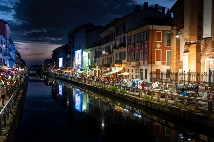 Naviglio Grande, Milan