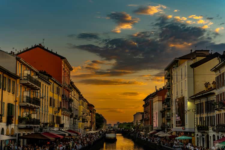 Naviglio Grande, Milan