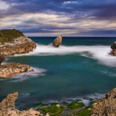 Playa de Buelna, Spain