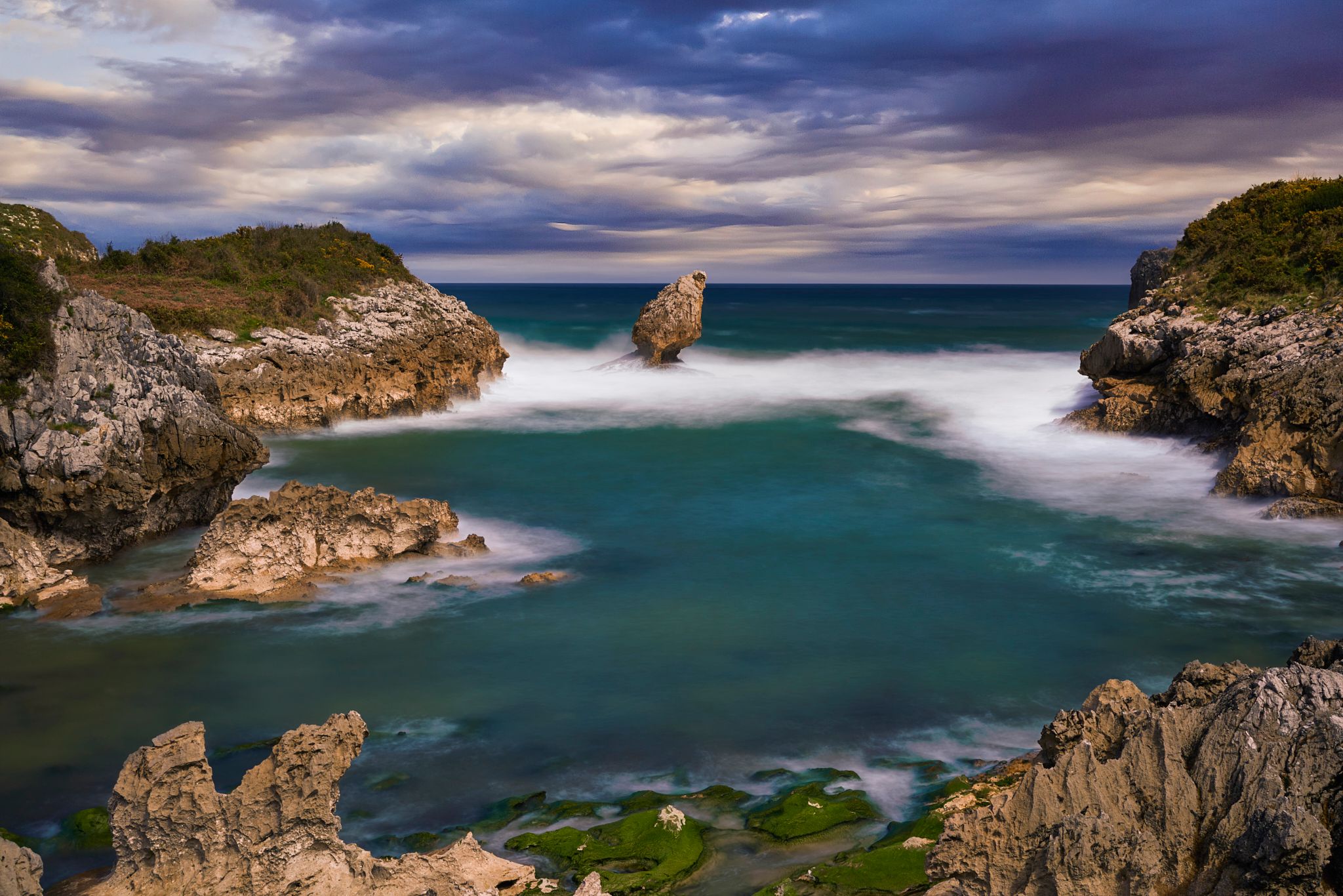 Playa de Buelna, Spain