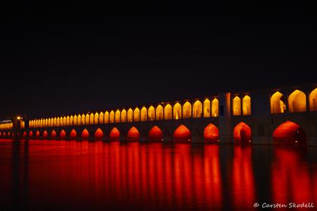 Si O Se Pol Bridge, Isfahan