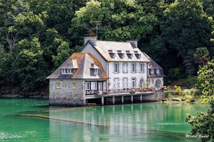 The new tide mill of La Richardais