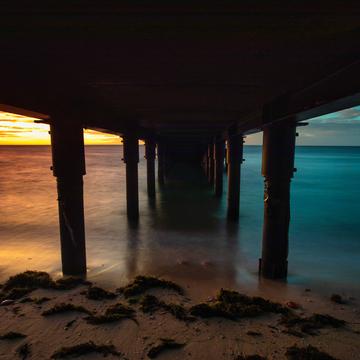Under the jetty Bundegi Beach, Exmouth, Western Australia, Australia