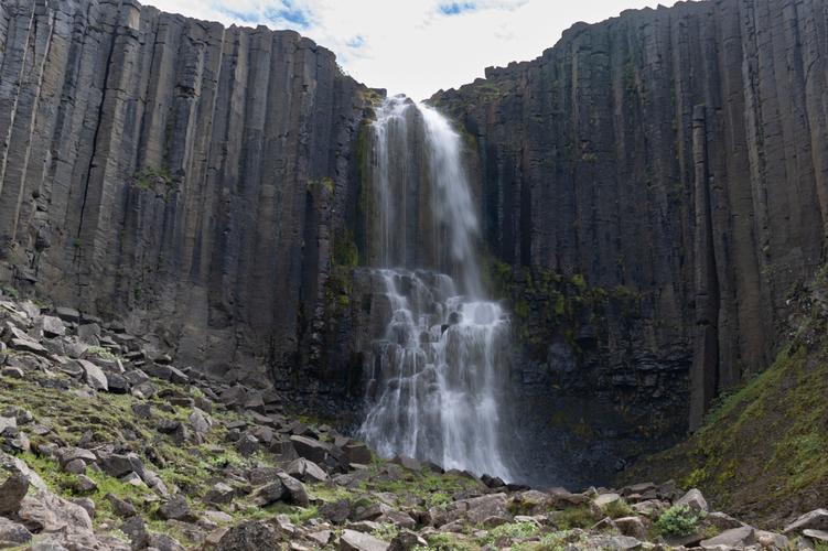 Waterfall near Stuðlagil Canyon