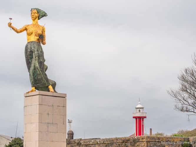 Castelo de Santiago Lighthouse in Viana do Castelo