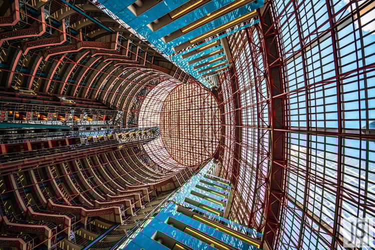 Indoor architecture of Thompson Center, Chicago