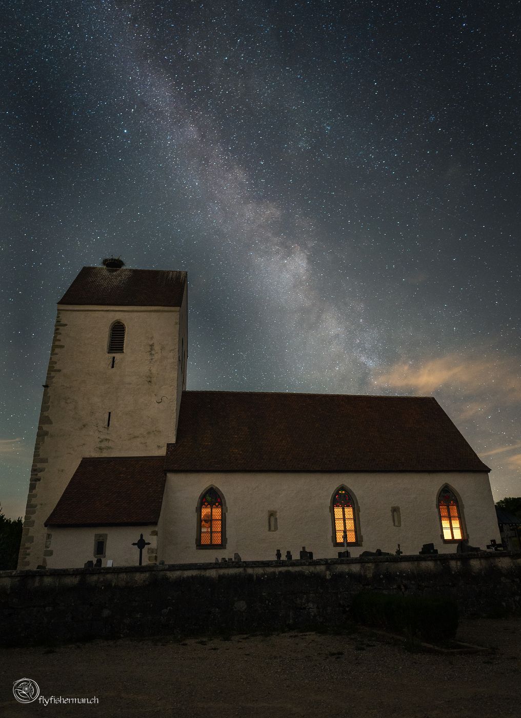 Kirche Oltingue mit Milky way, France