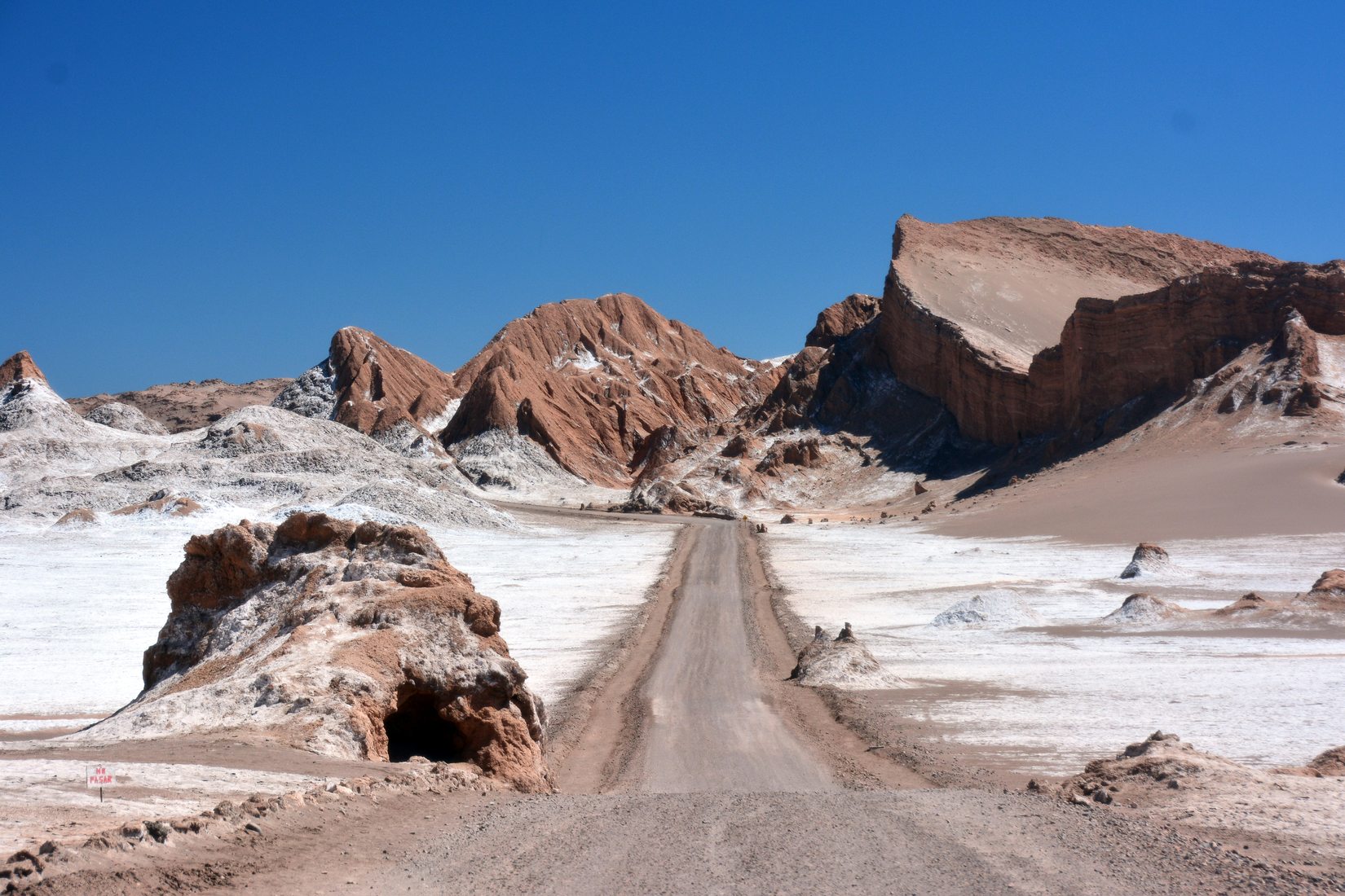 Road To Anfiteatro Valle De La Luna Chile 