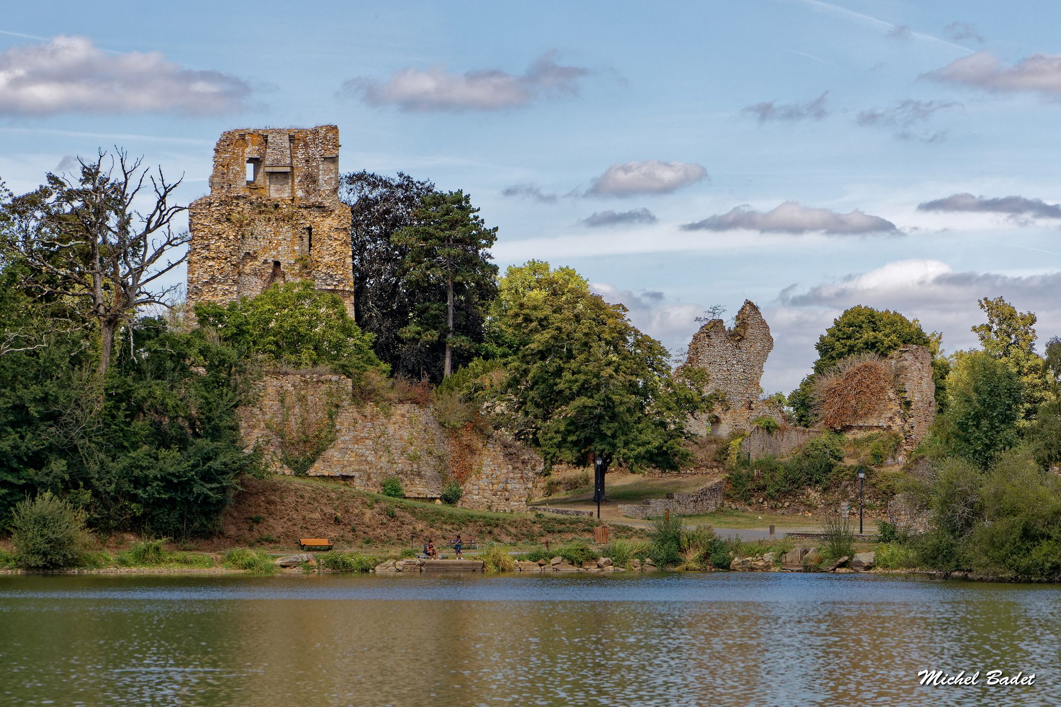 Saint-Aubin du Cormier (views from the pound), France