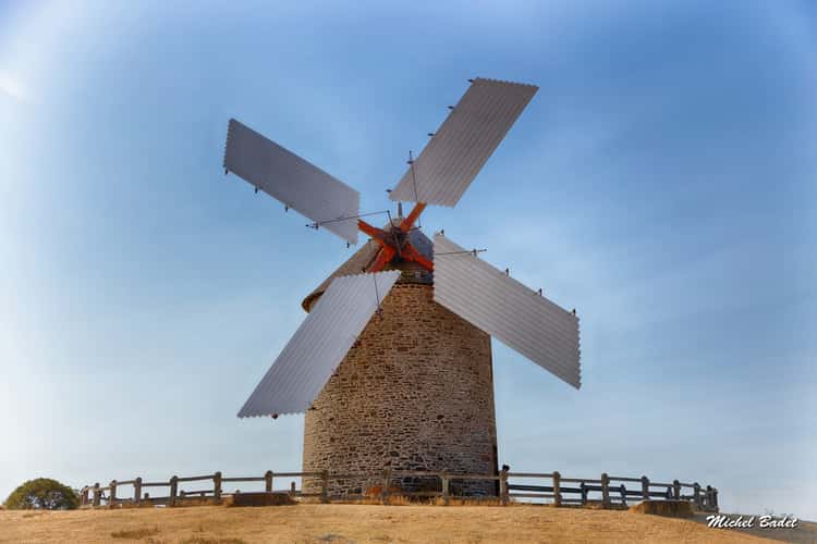 The mill of Saint-Michel (Moidrey Mill)