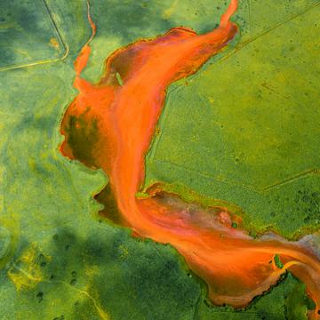 The orange river [drone], Iceland