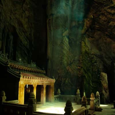 Marbel Mountains, Vietnam