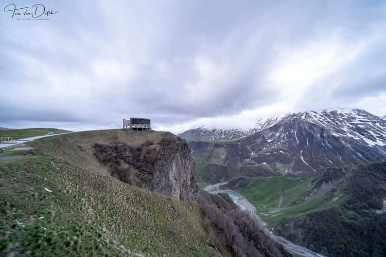 Monument der Russisch-Georgisch Freundschaft, Denkmal
