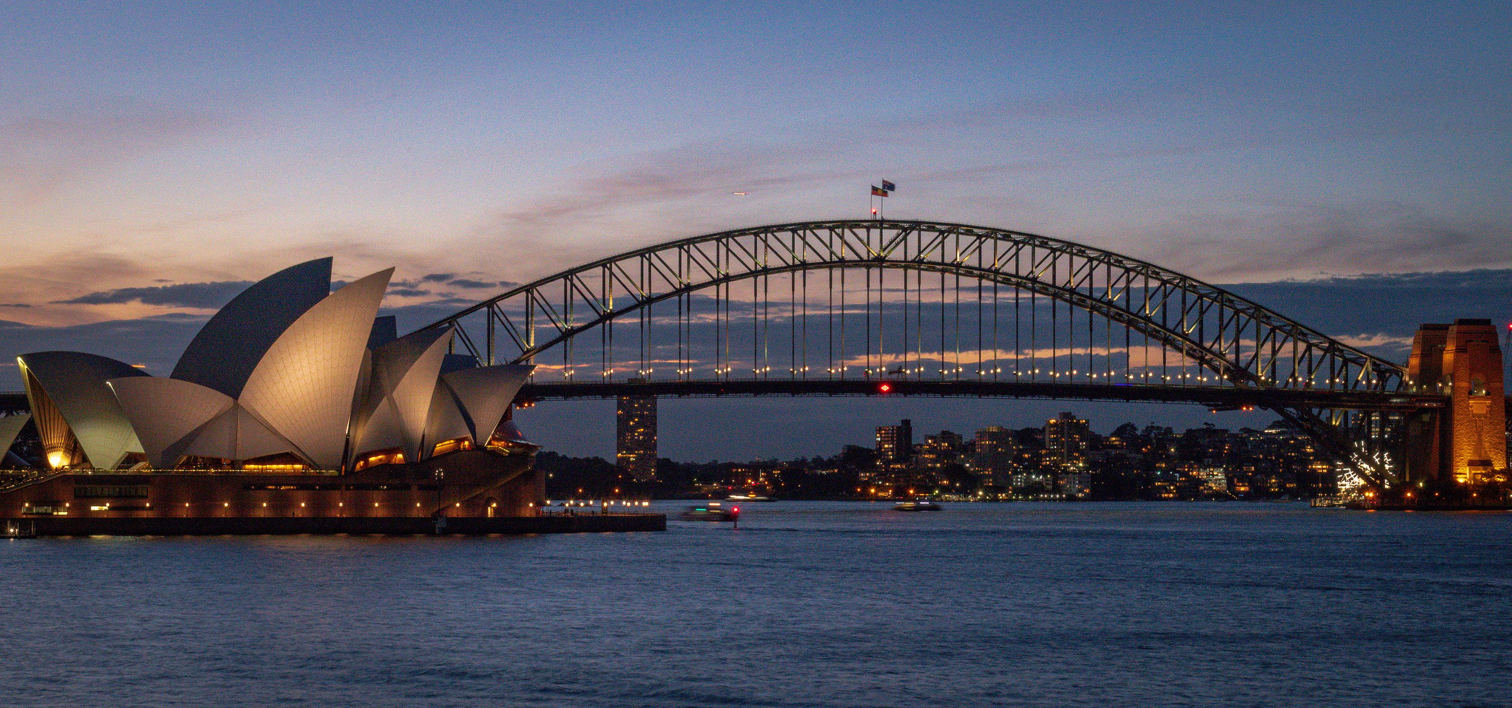 Sydney opera House and Harbour Bridge, Australia