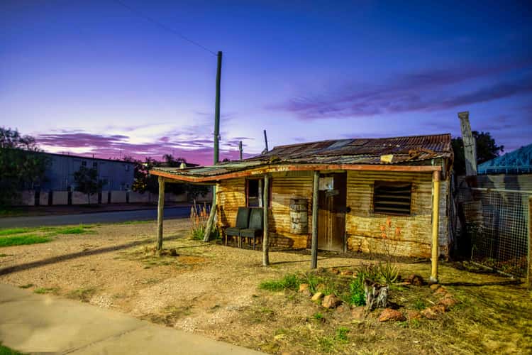 Coopers Cottage, Lightning Ridge, New South Wales