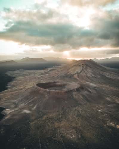 Crater near Montaña de la Vieja Gabriela
