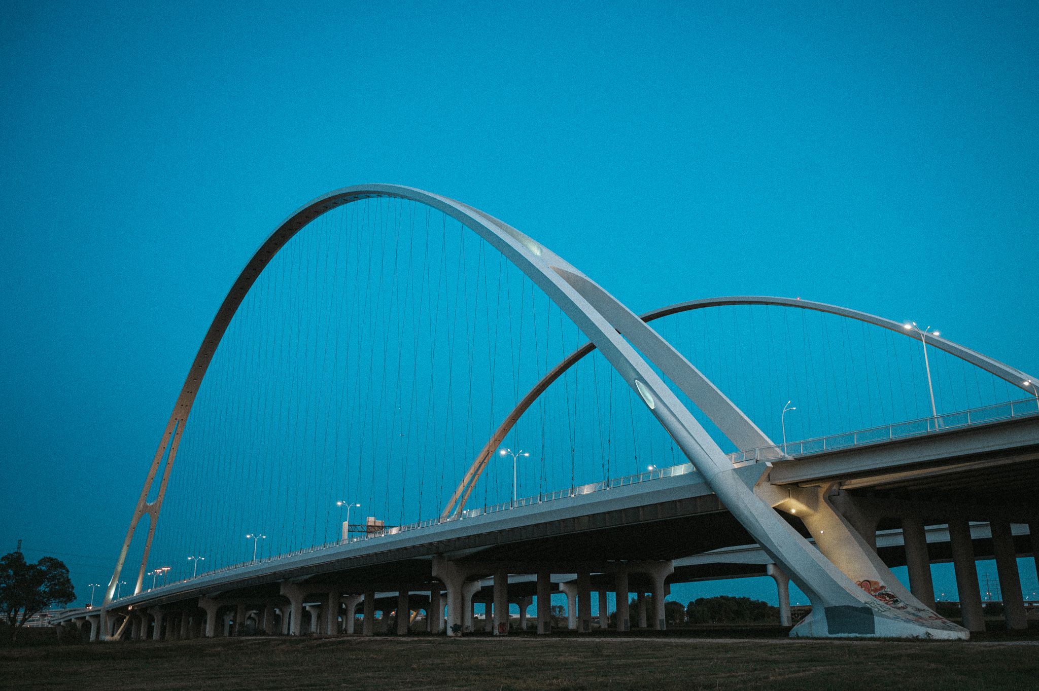 Dallas skyline from Trinity River levy, USA