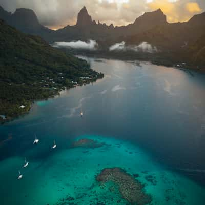 Moorea [drone], French Polynesia