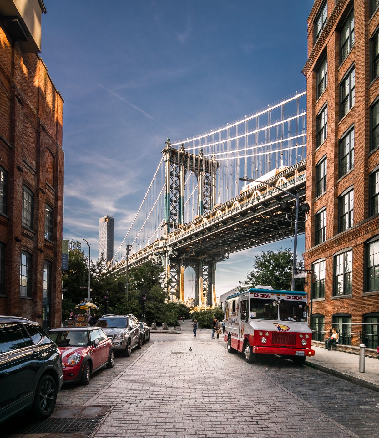 Manhattan Bridge from Washington St., New York City, USA