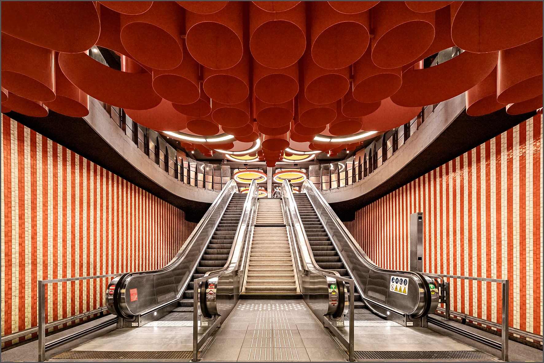 Pannenhuis subway, Brussels, Belgium