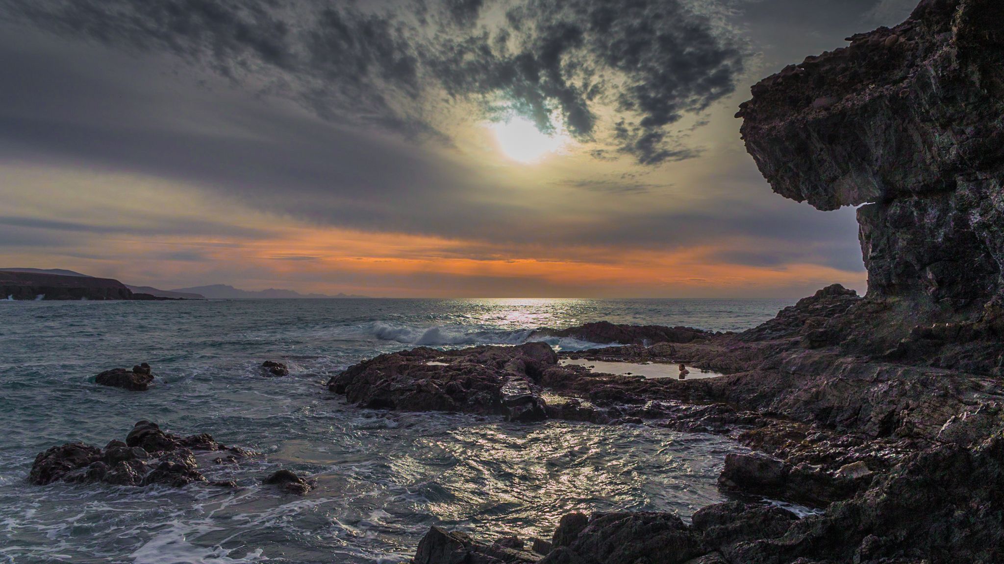 Playa Puerto de la Peña, Spain
