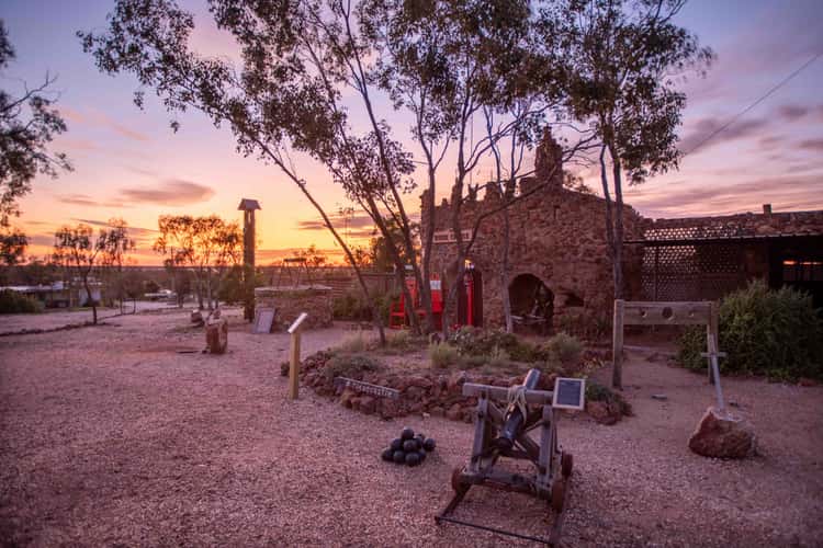 Ridge Castle, Lightning Ridge, New South Wales