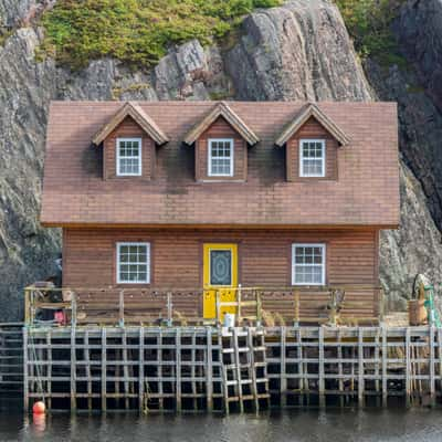 stilt house, Canada