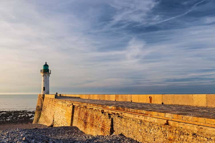 Lighthouse Valery en Caux
