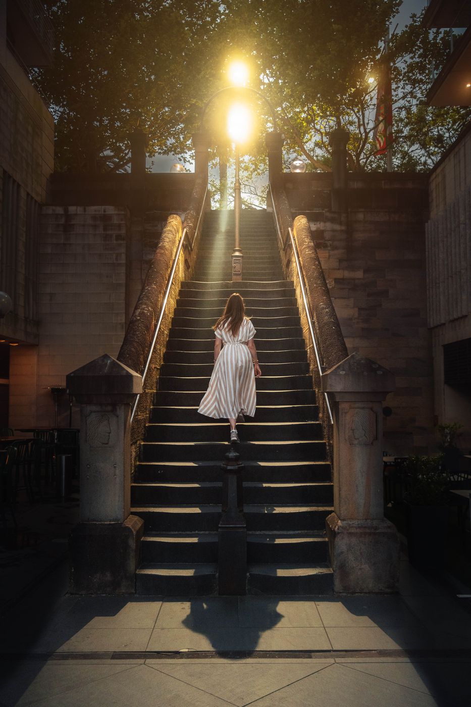 Moore Steps, Australia