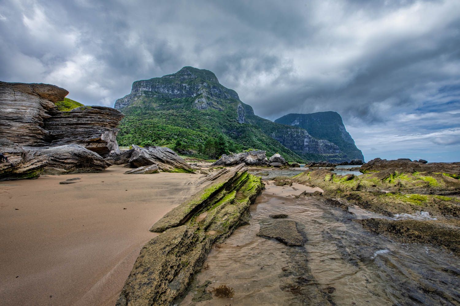 Mt Lidgbird & Mt Gower, Kings Beach, Lord Howe Island, Australia