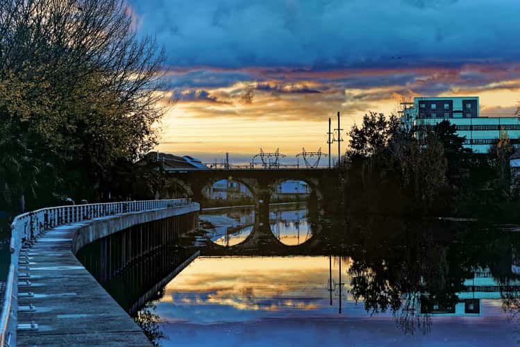 Rennes, the riverside...