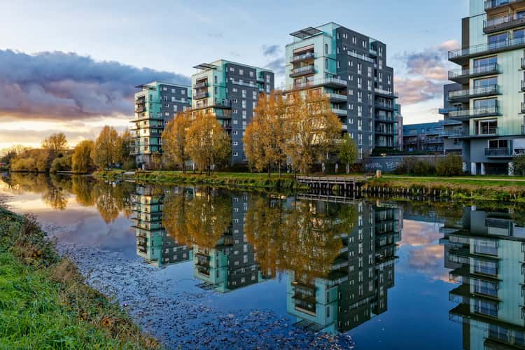 Rennes, the riverside...