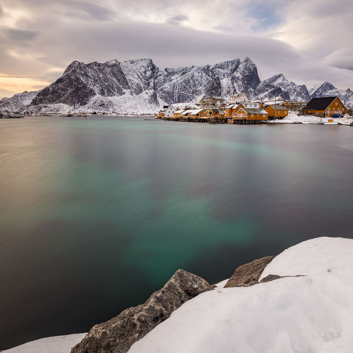 Sakrisøy Roruber, Lofoten, Norway