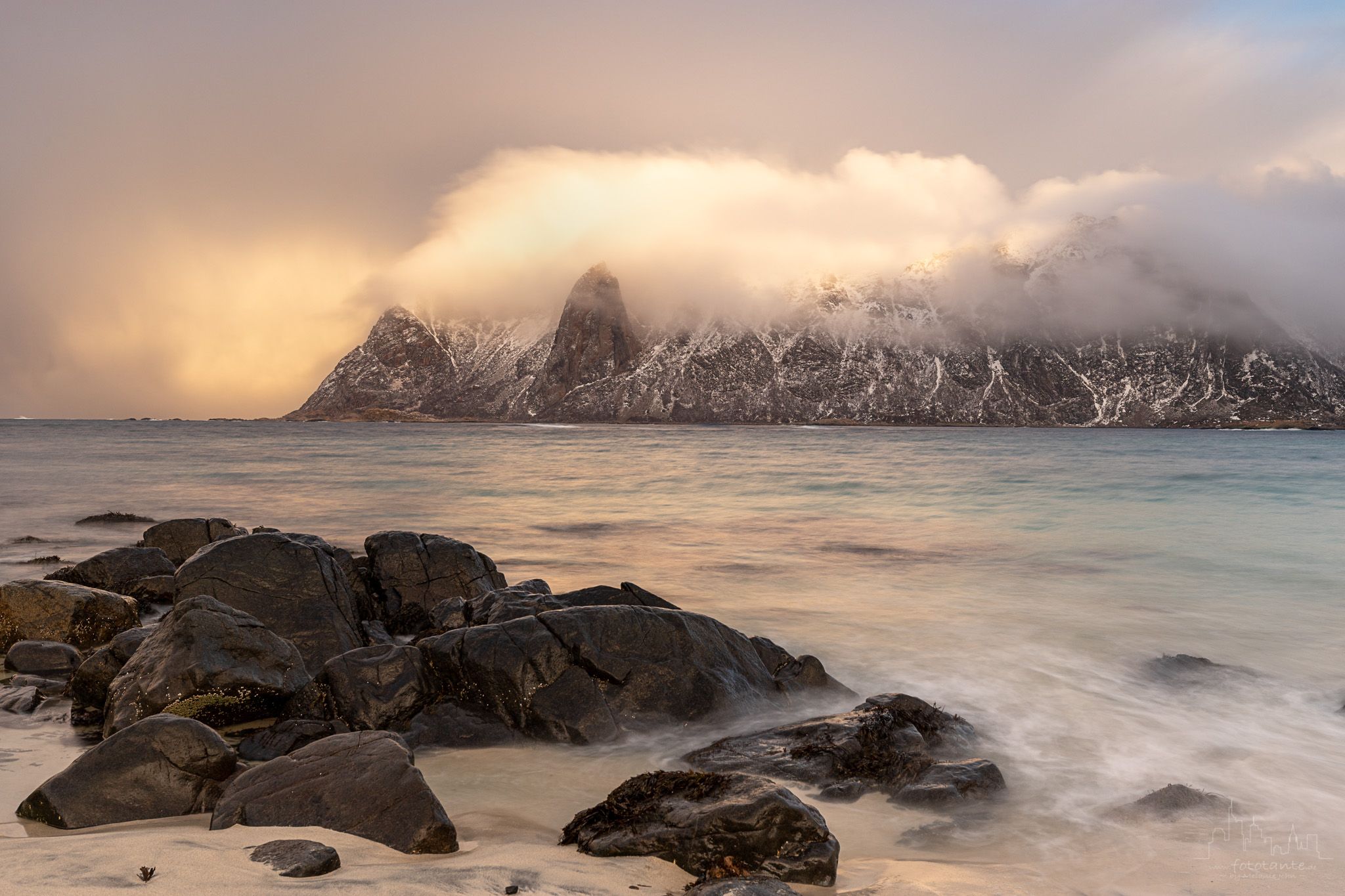 Skiftesanden Beach, Norway