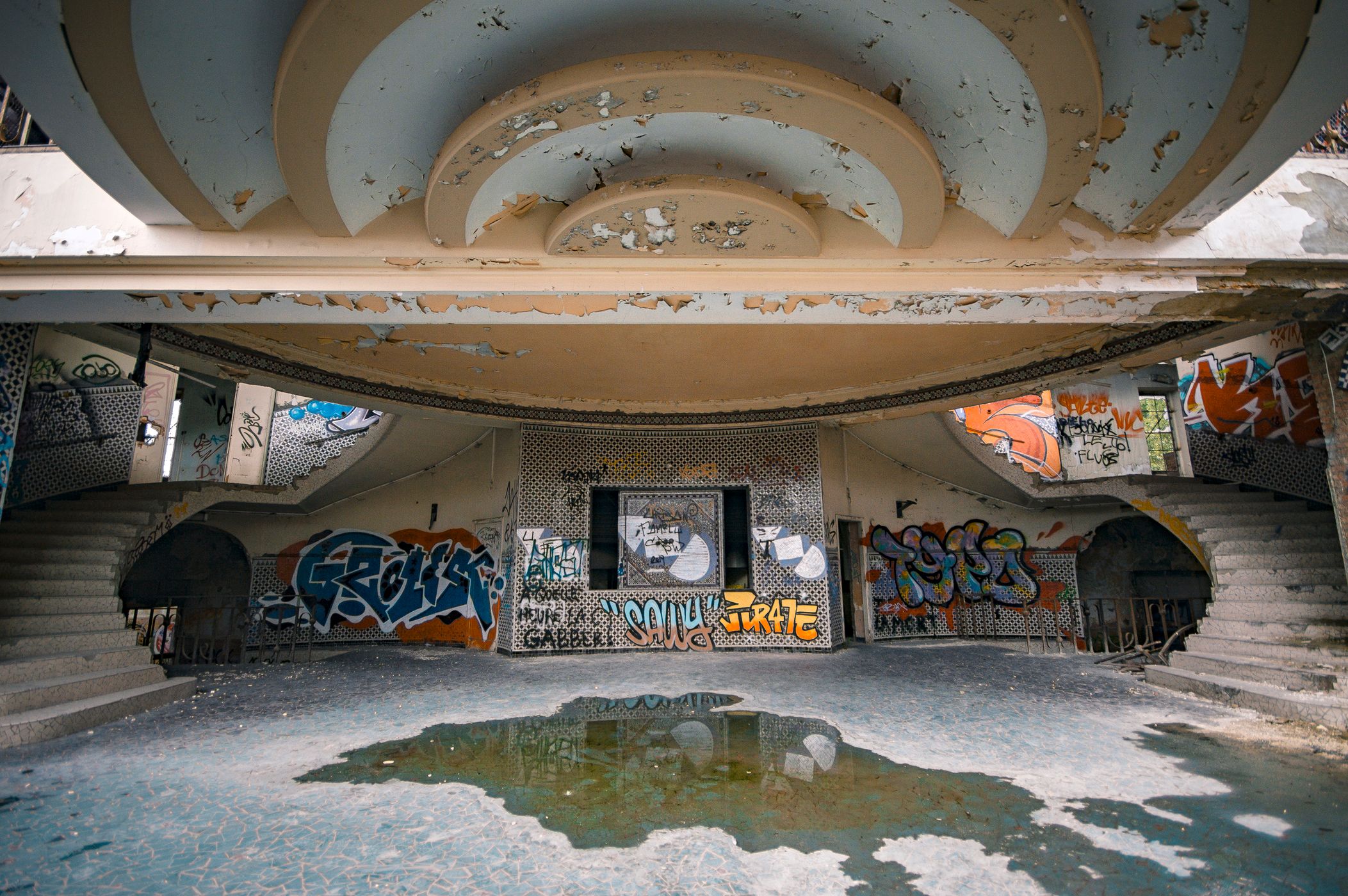 Solvay Swimming Pool, Belgium