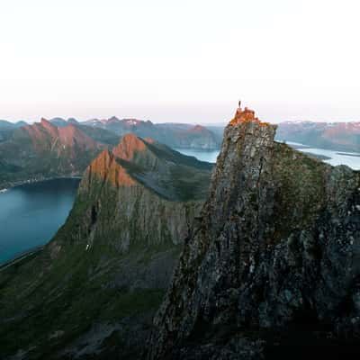 Husfjellet peak, Senja, Norway