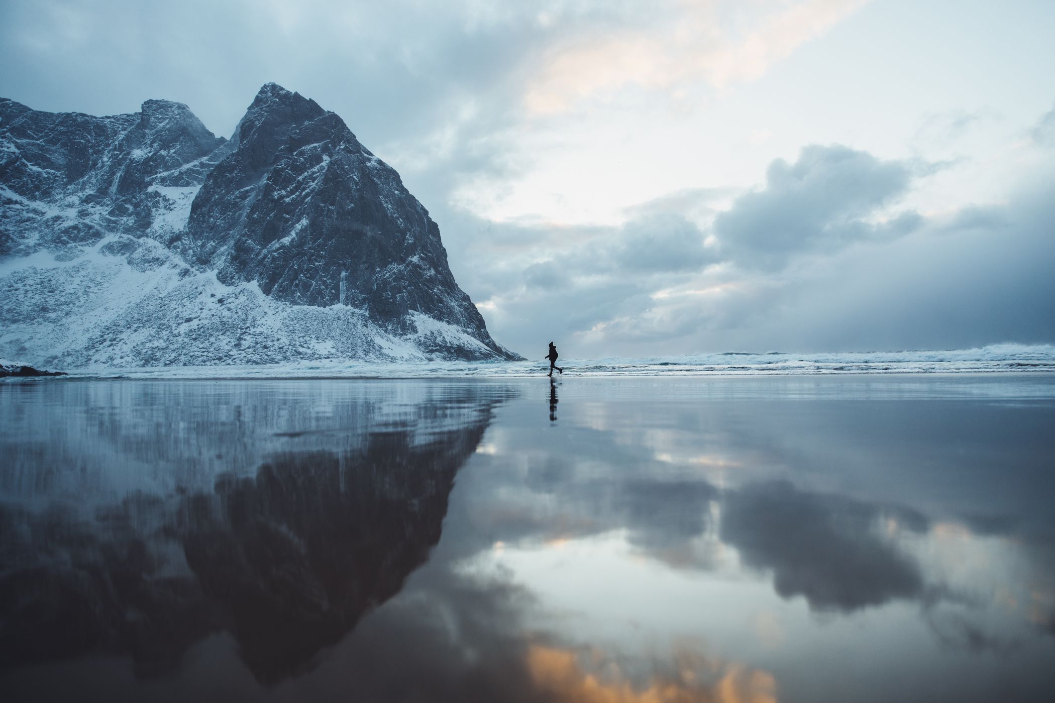Kvalvika Beach, Norway