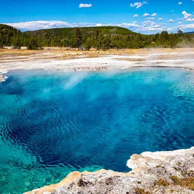 Sapphire Pool, Yellowstone National Park, USA