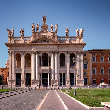 Archi Basílica San Juan de Letrán (Roma), Italy