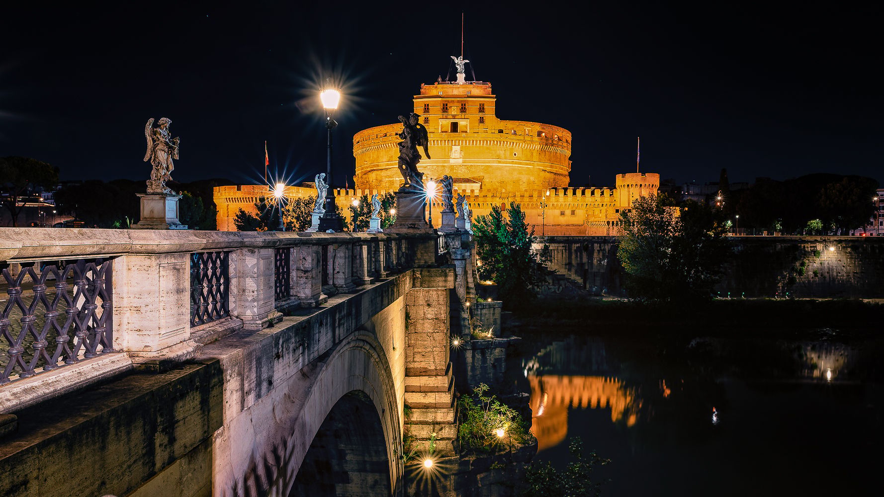 Bridge of angels, Italy