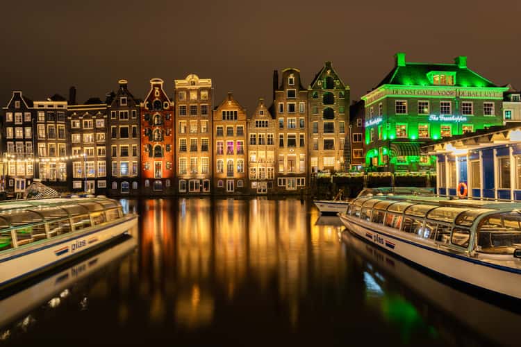 Damrak, Amsterdam