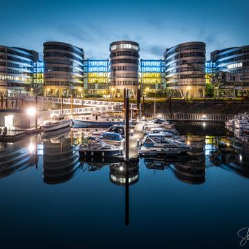 Five Boats, Duisburg (frontal view), Germany