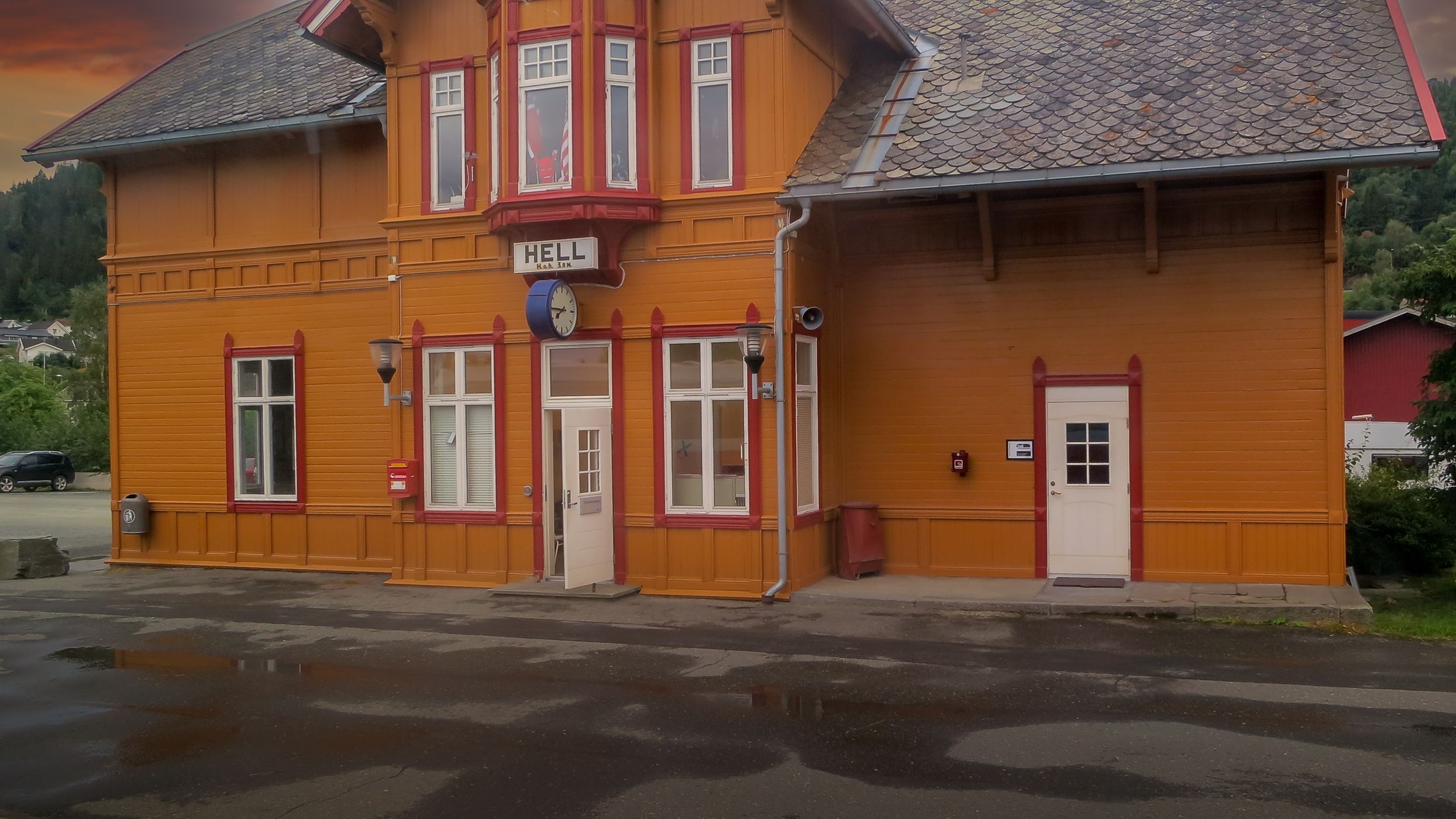 Hell trainstation, Norway