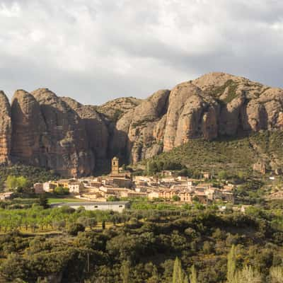 Mallos de Agüero, Spain