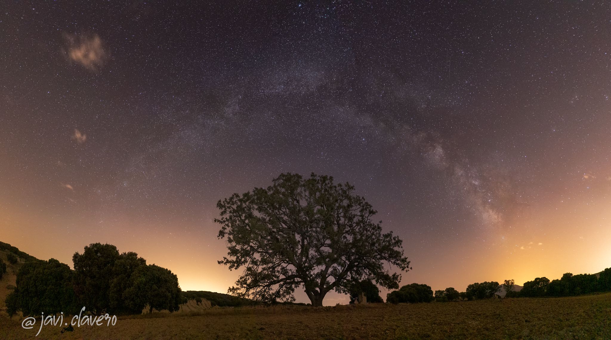 Milky Way at Quejigo de Júrtiga, Spain