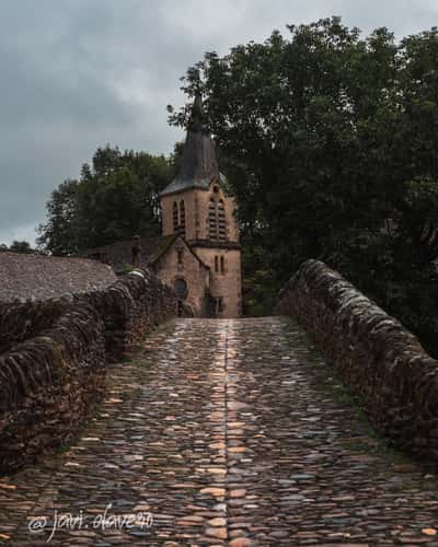 Pont medieval Belcastel