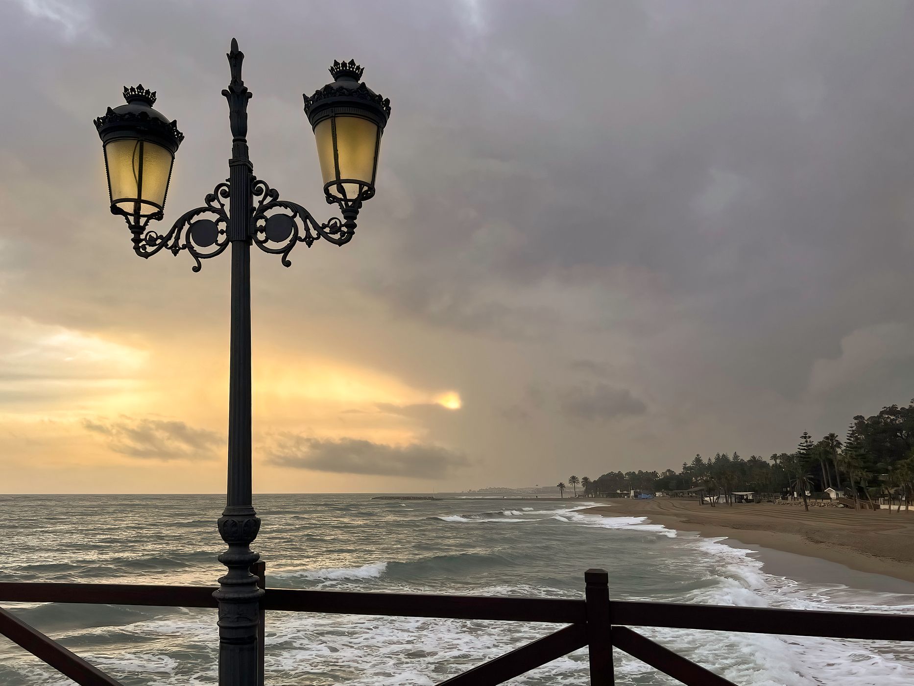 Rainy day on the 'Embarcadero', Spain